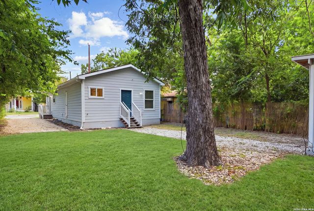 138 Hess St, San Antonio, TX 78212