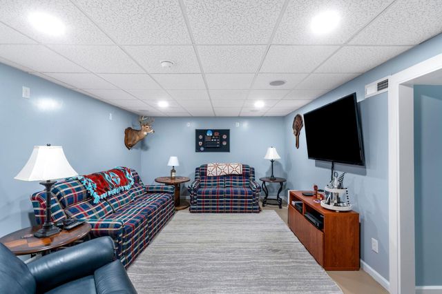 845 Bridgeport-Benson Road, Frankfort, KY 40601