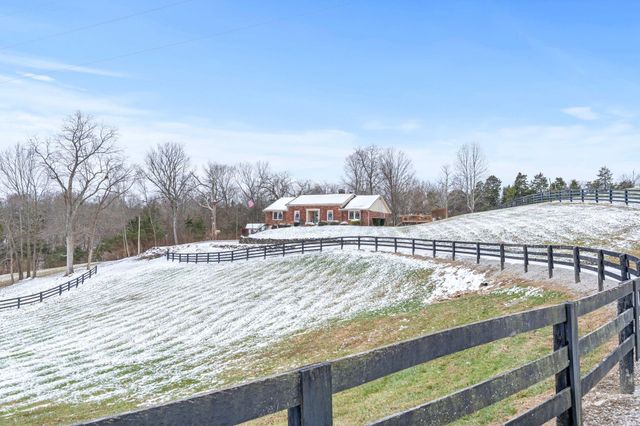 845 Bridgeport-Benson Road, Frankfort, KY 40601