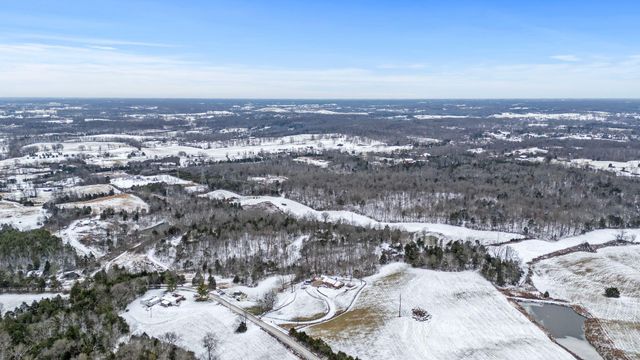 845 Bridgeport-Benson Road, Frankfort, KY 40601