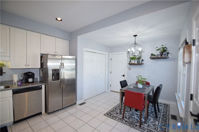 12005 Kershaw Ct, Glen Allen, VA 23059