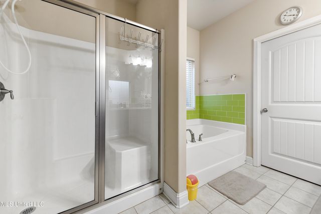 3890 River Trace Drive, D'iberville, MS 39540