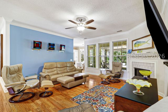 9 Loblolly Ln, Hilton Head Island, SC 29926