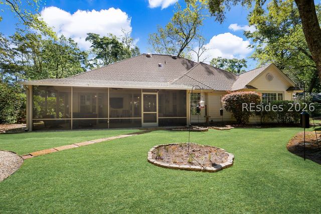 9 Loblolly Ln, Hilton Head Island, SC 29926