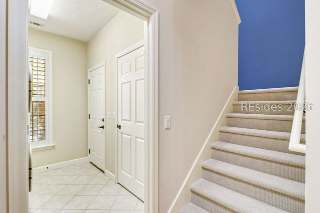9 Loblolly Ln, Hilton Head Island, SC 29926