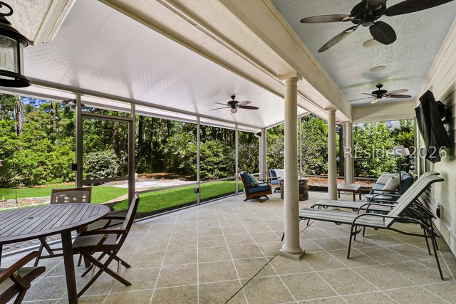 9 Loblolly Ln, Hilton Head Island, SC 29926
