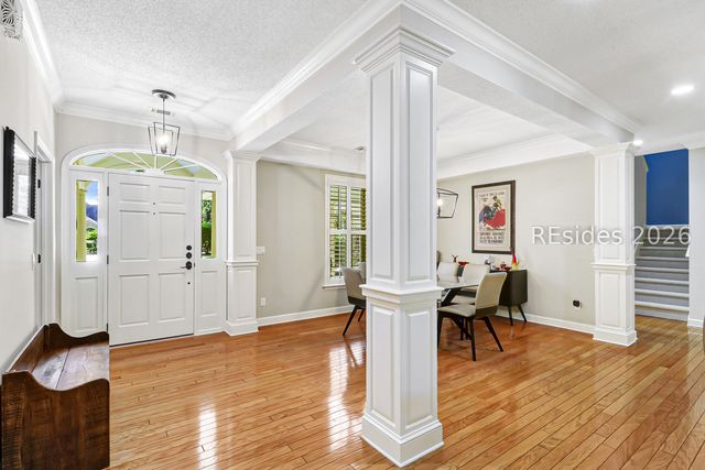9 Loblolly Ln, Hilton Head Island, SC 29926