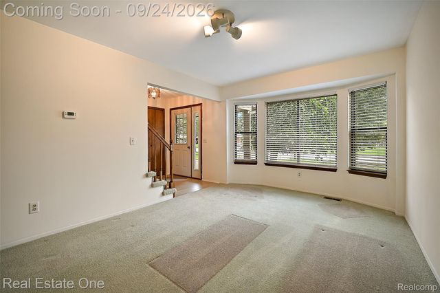 34391 Koch Avenue, Sterling Heights, MI 48310