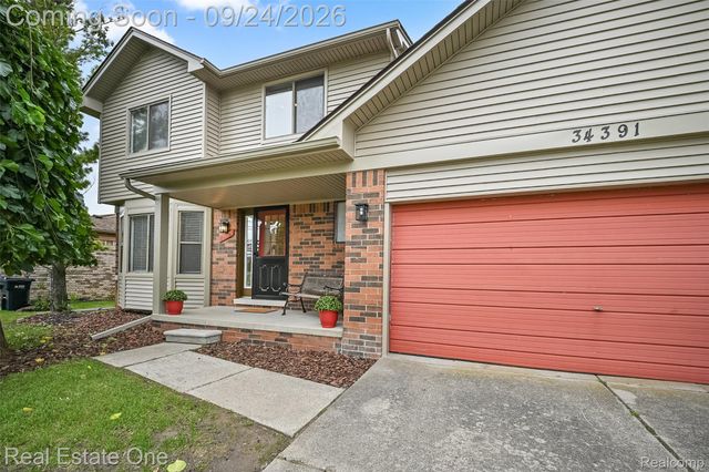 34391 Koch Avenue, Sterling Heights, MI 48310