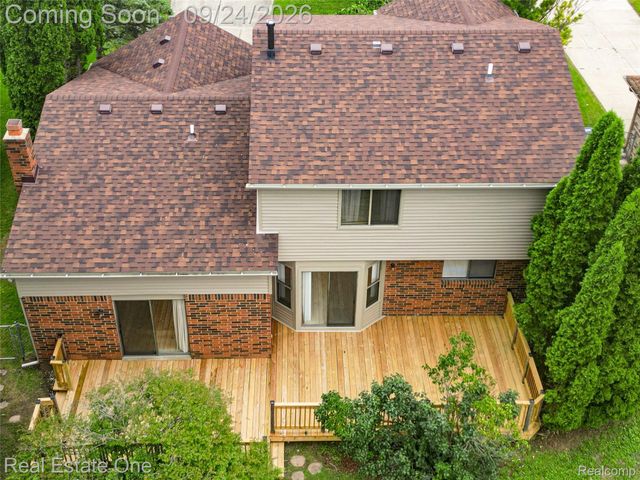 34391 Koch Avenue, Sterling Heights, MI 48310