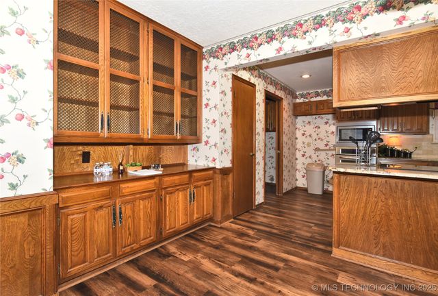 2400 W Gary Street, Broken Arrow, OK 74012