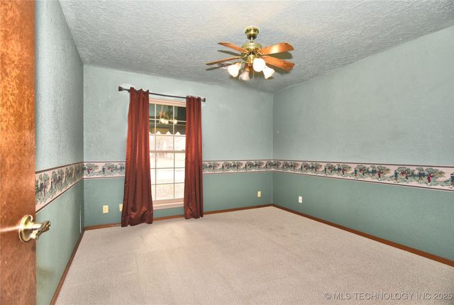 2400 W Gary Street, Broken Arrow, OK 74012