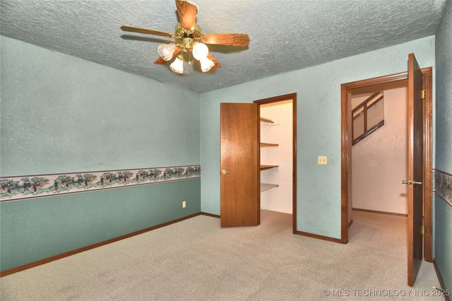 2400 W Gary Street, Broken Arrow, OK 74012