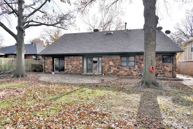 2400 W Gary Street, Broken Arrow, OK 74012