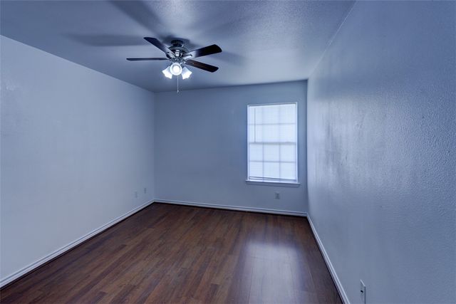 914 Sun Meadow Street, College Station, TX 77845