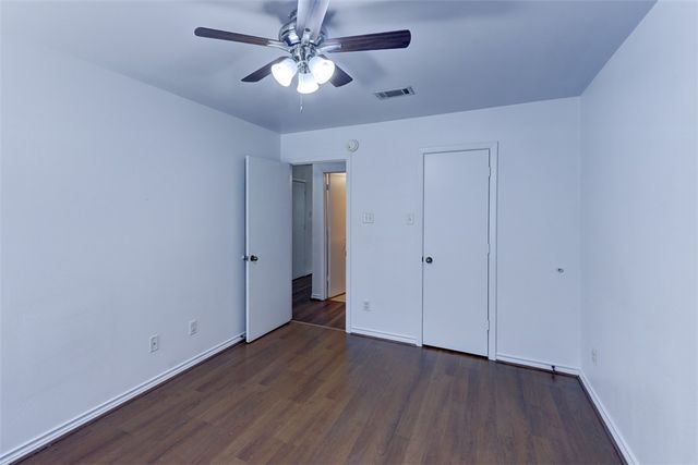 914 Sun Meadow Street, College Station, TX 77845