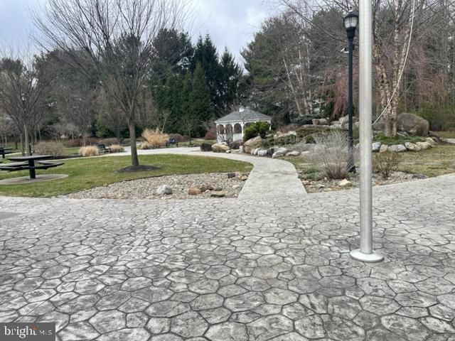 27 STRATTON CT, Robbinsville, NJ 08691