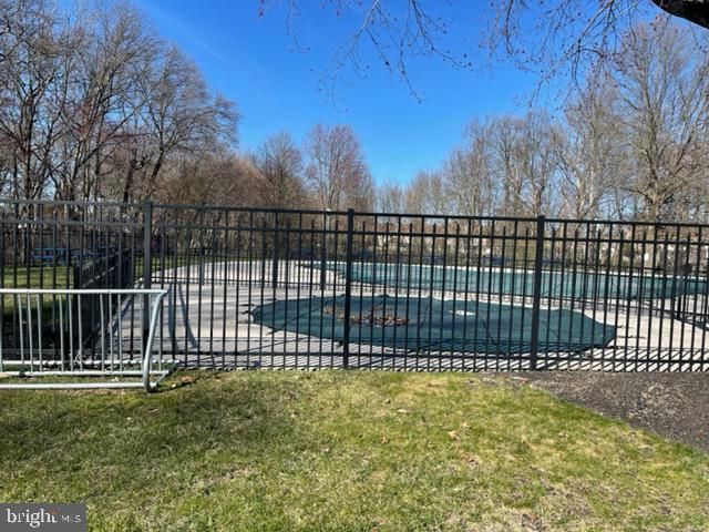 27 STRATTON CT, Robbinsville, NJ 08691