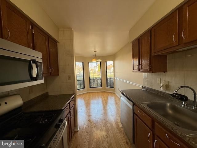 27 STRATTON CT, Robbinsville, NJ 08691