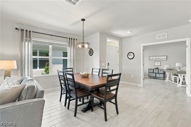 17622 Wild Iris LN, Punta Gorda, FL 33982