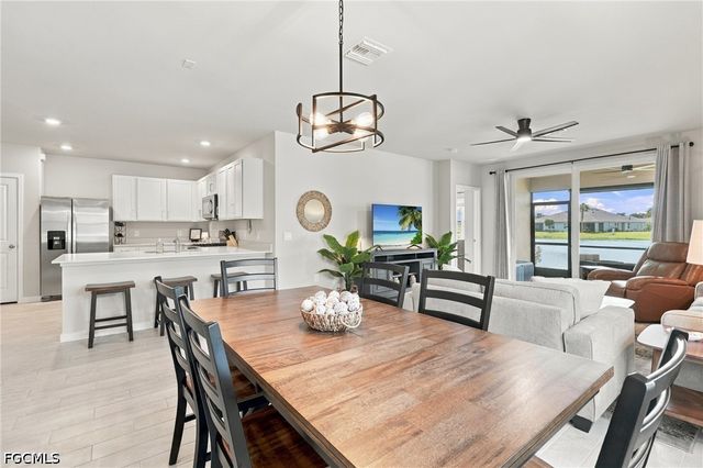 17622 Wild Iris LN, Punta Gorda, FL 33982