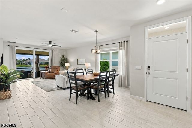 17622 Wild Iris LN, Punta Gorda, FL 33982