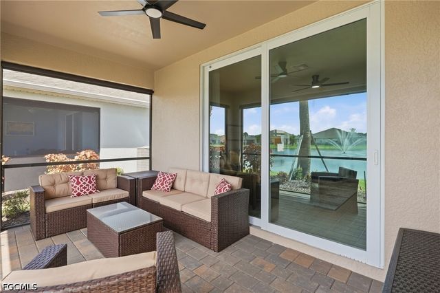 17622 Wild Iris LN, Punta Gorda, FL 33982