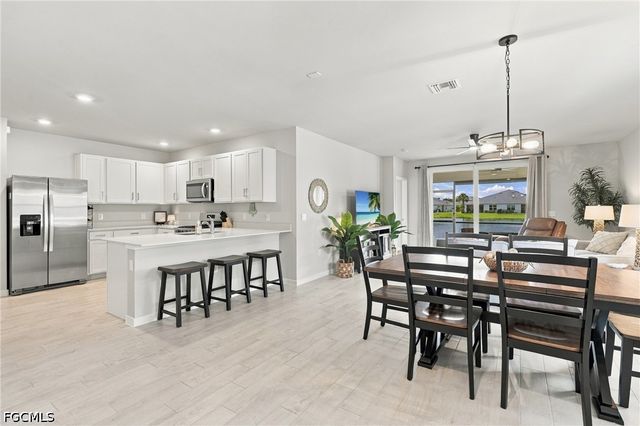 17622 Wild Iris LN, Punta Gorda, FL 33982