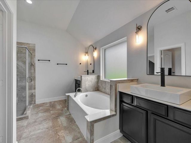 6302 Fisher Reef Drive, Beach City, TX 77523