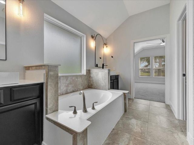 6302 Fisher Reef Drive, Beach City, TX 77523