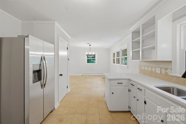 401 S East End Avenue, Statesville, NC 28677
