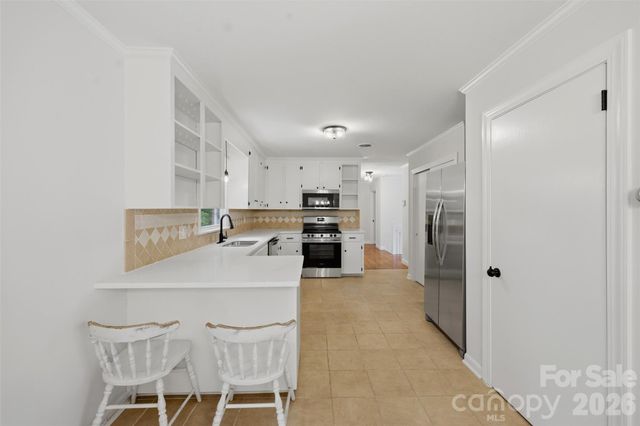 401 S East End Avenue, Statesville, NC 28677