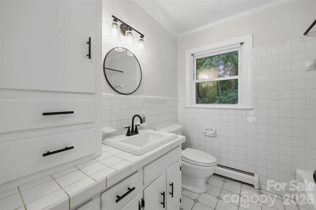 401 S East End Avenue, Statesville, NC 28677