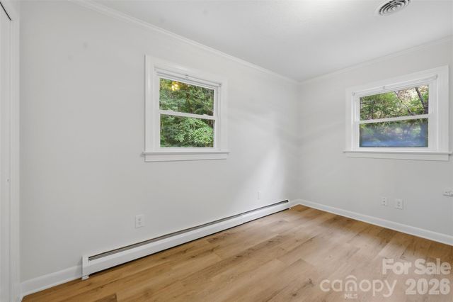 401 S East End Avenue, Statesville, NC 28677