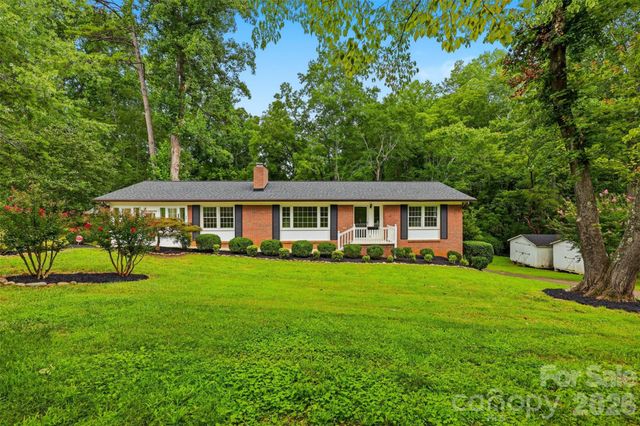 401 S East End Avenue, Statesville, NC 28677