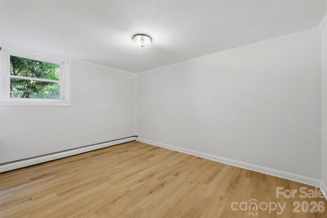 401 S East End Avenue, Statesville, NC 28677