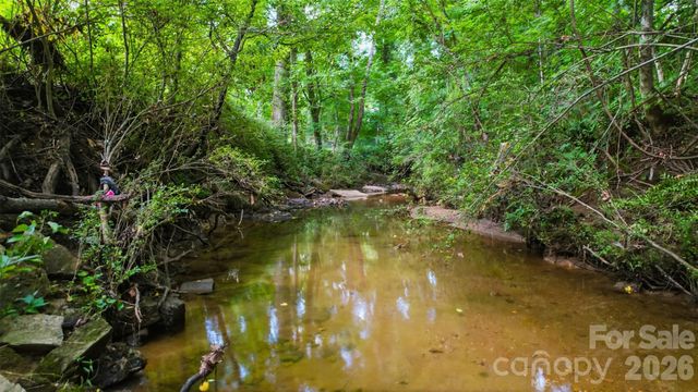 401 S East End Avenue, Statesville, NC 28677