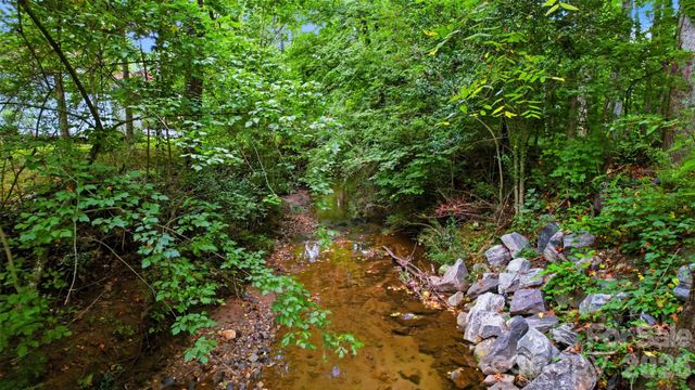 401 S East End Avenue, Statesville, NC 28677
