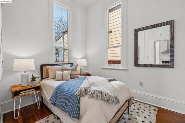 1655 12th Street, Oakland, CA 94607