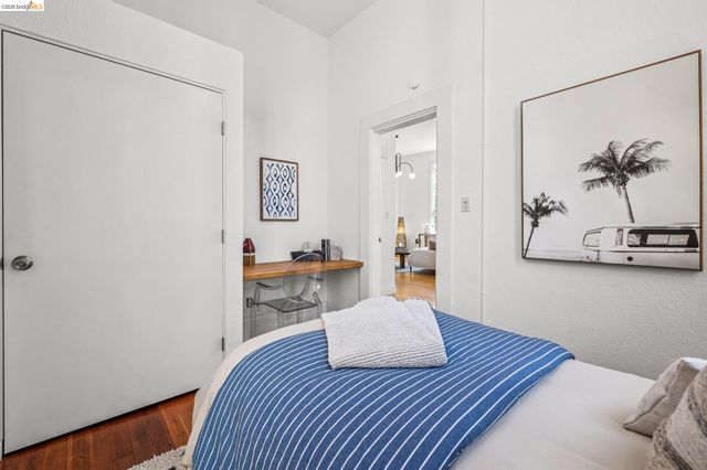 1655 12th Street, Oakland, CA 94607