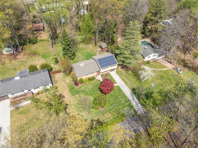 205 Frederick Road, Greensboro, NC 27455