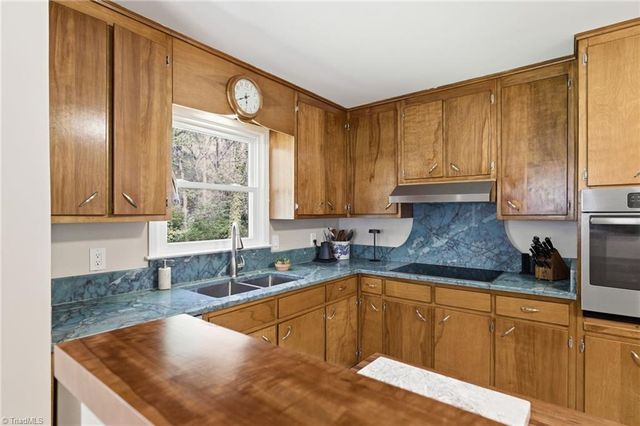 205 Frederick Road, Greensboro, NC 27455