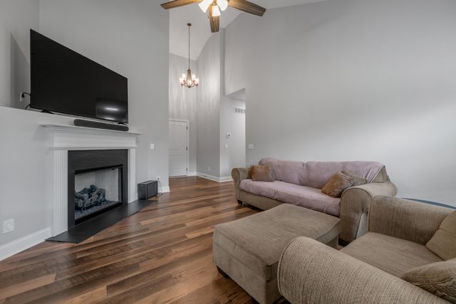875 Ridgeview Drive, Frankfort, KY 40601