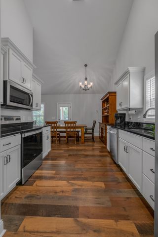 875 Ridgeview Drive, Frankfort, KY 40601