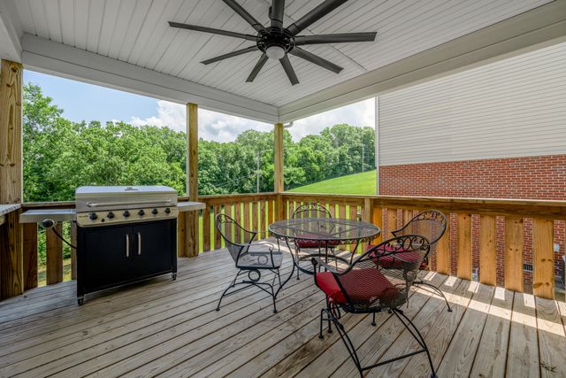 875 Ridgeview Drive, Frankfort, KY 40601