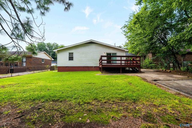 1706 Golf Club Lane NW, Huntsville, AL 35816
