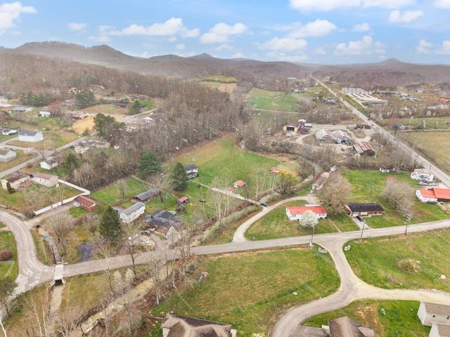 80 Jackson Drive, Morehead, KY 40351