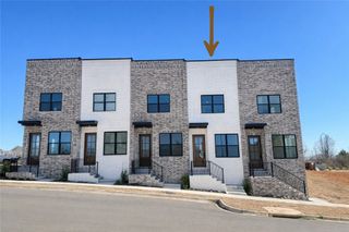 2607 S 30th Place, Rogers, AR 72758