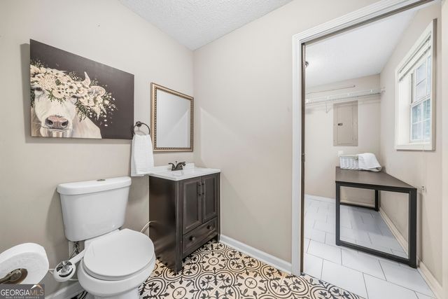 449 Walnut Creek Drive, Stockbridge, GA 30281