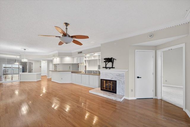2099 E Winterbourne 306, Orange Park, FL 32073